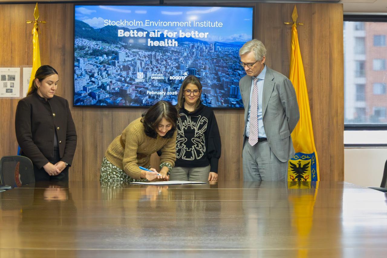 firma de un nuevo Memorando de Entendimiento entre el SEI y la Secretaría Distrital de Ambiente